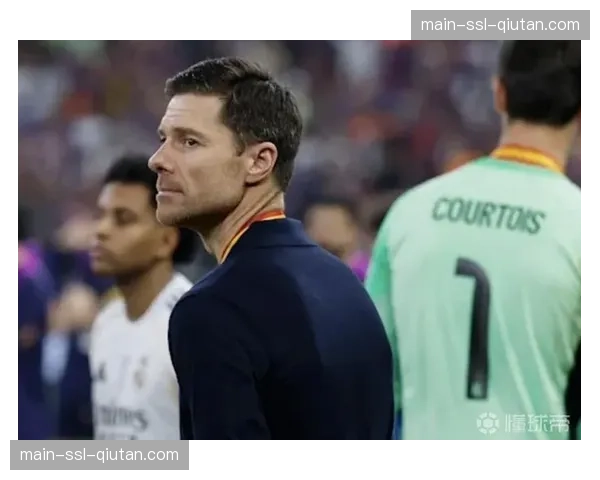 法兰克福体育董事克勒舍确认将离任,或加盟流媒体体育内容部门 法兰克福体育董事克勒舍确认将离任,或加盟流媒体体育内容部门