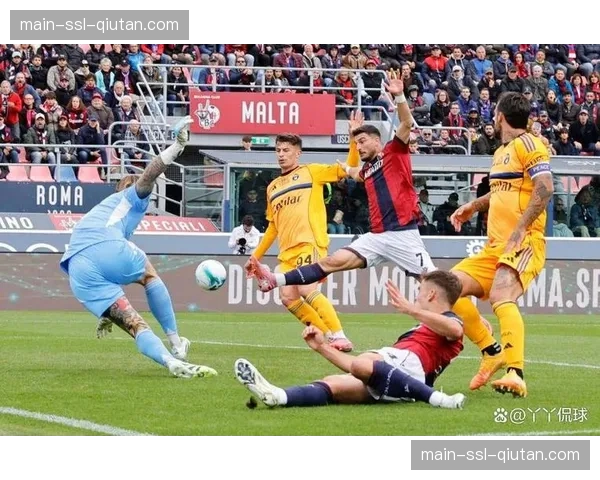 蒙扎对阵博洛尼亚，博洛尼亚通过有序的防守轮转化解主队多次边路进攻